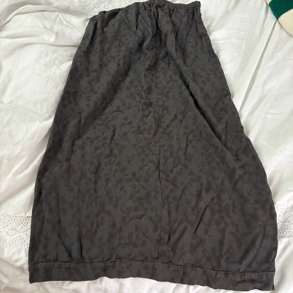 CP Shades Black Floral Embroidered Textured Lagenlook Maxi Skirt slit LARGE